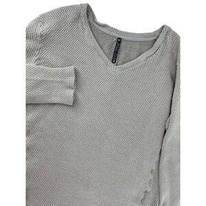 KUHL Women Oatmeal Beige Waffle Knit V-Neck Pullover Sweater Top Size Medium